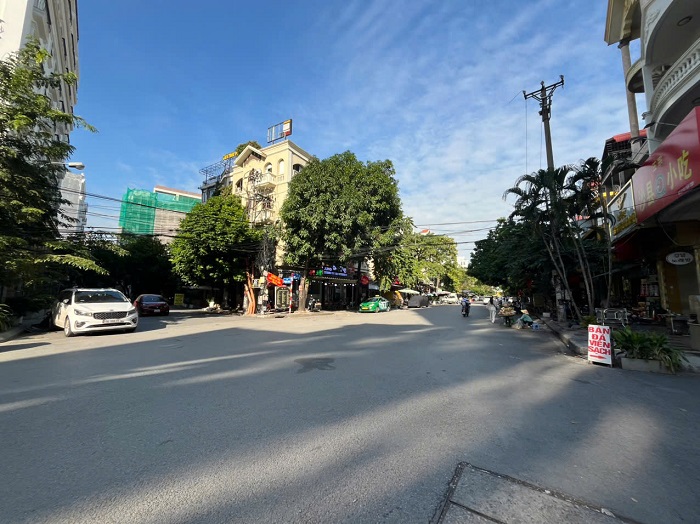 BÁN NHÀ ĐẤT MẶT ĐƯỜNG VĂN CAO, HẢI AN, HẢI PHÒNG